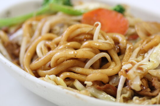 やきうどん の画像 1 746 件の Stock 写真 ベクターおよびビデオ Adobe Stock