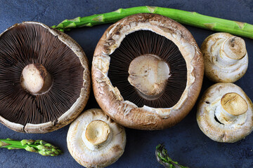 mushrooms with asparagus