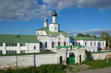 Fototapeta na wymiar Ryazan, Russia - August 17, 2018: Ryazan Kremlin Museum-Reserve. Summer view of the Spaso-Preobrazhensky Monastery