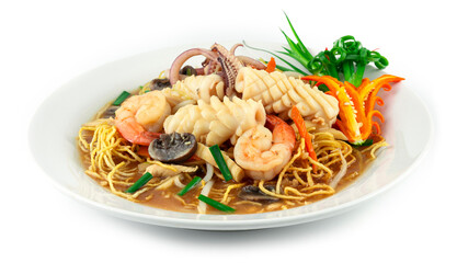Crispy Noodles in Thick Gravy with Shrimps and Squid Seafood Dish (Xiang Jian Ji Si Mian)