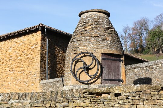 Water well in Charnay, Beaujolais, France