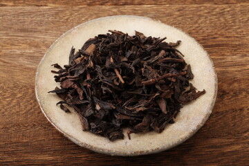 黒烏龍茶　茶葉