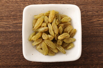 グリーンレーズン