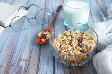  cereal breakfast in bowl on wooden background 