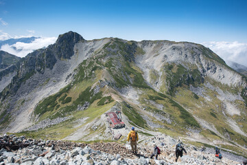 北アルプストレッキング　立山三山縦走　一ノ越山荘