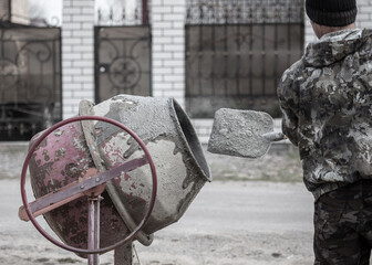 Concrete mixer for mixing sand with cement