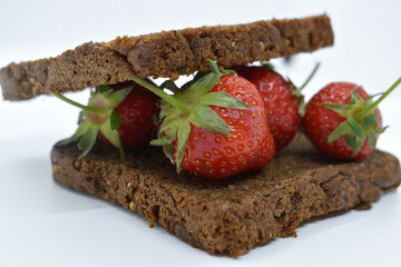 double strawberry sandwich
