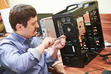 Computer maintenance and warranty repair service. Upgrade desktop components