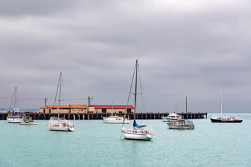 Fototapeta na wymiar Yachts in the bay