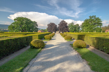Fototapeta premium historic castle garden with blue sky and clouds - Cesky Krumlov
