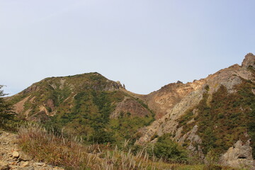 Fototapeta na wymiar 那須の茶臼岳、朝日岳、三本槍岳の縦走登山