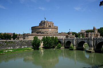 Castel Sant'Angelo (also known as Hadrian's Mausoleum), located on the right bank of the Teverenot far from the Vatican, connected to the Vatican State through the fortified corridor of the 