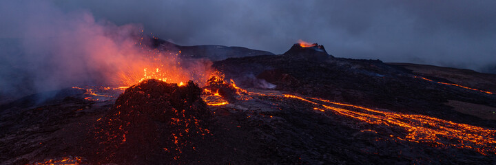 Panormic image of Geldingadalur volcanic eruption in Iceland 2021 - obrazy, fototapety, plakaty
