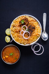 chicken biryani with gravy with spices