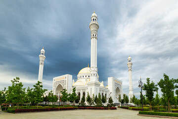Fototapeta na wymiar mosque Pride of Muslims Chechnya 
