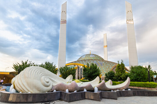 Aimani Kadyrova Mosque Argun city
