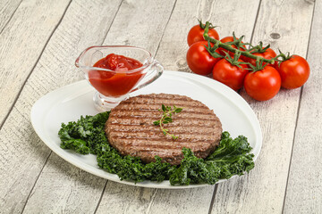 Grilled beef cutlet for burger