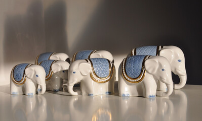 rare sweet soviet union 50s retro souvenir mascot gold azure porcelain elephants