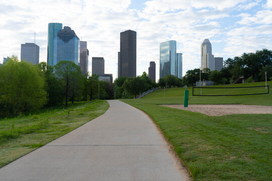 City, Skyline, Park, Building, Urban, Architecture, Downtown, Buildings, Skyscraper, Cityscape, Sky, Business, Landscape, Green, Road, Skyscrapers, Street, Houston