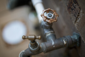 Garden tap rusty turn water pipe plumbing home connection