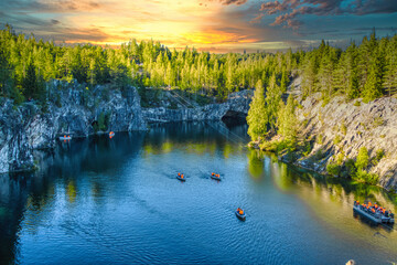 View of the lake in a marble canyon in the middle of the forest. - obrazy, fototapety, plakaty