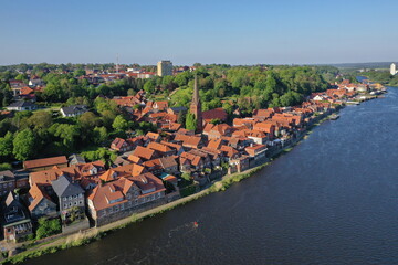 Lauenburg an der Elbe, Altstadt mit Elbstraße aus der Luft