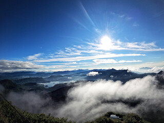Naklejka premium Sunrise over the mountains 