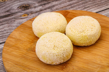 Raw potato zrazy for cooking