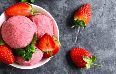 Strawberry ice cream with fresh berries