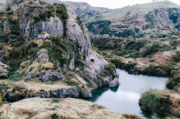 Fototapeta na wymiar mountain with lake with rock formations