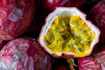 Close up of passion fruit sliced open 