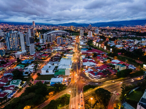 Fototapeta Beautiful aerial view of the city of San Jose Costa Rica At Night with lots of lights 