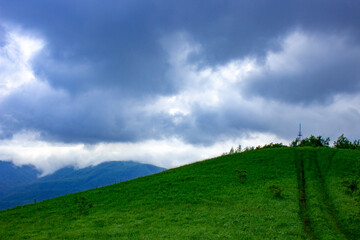 Fototapeta premium clouds over the mountain