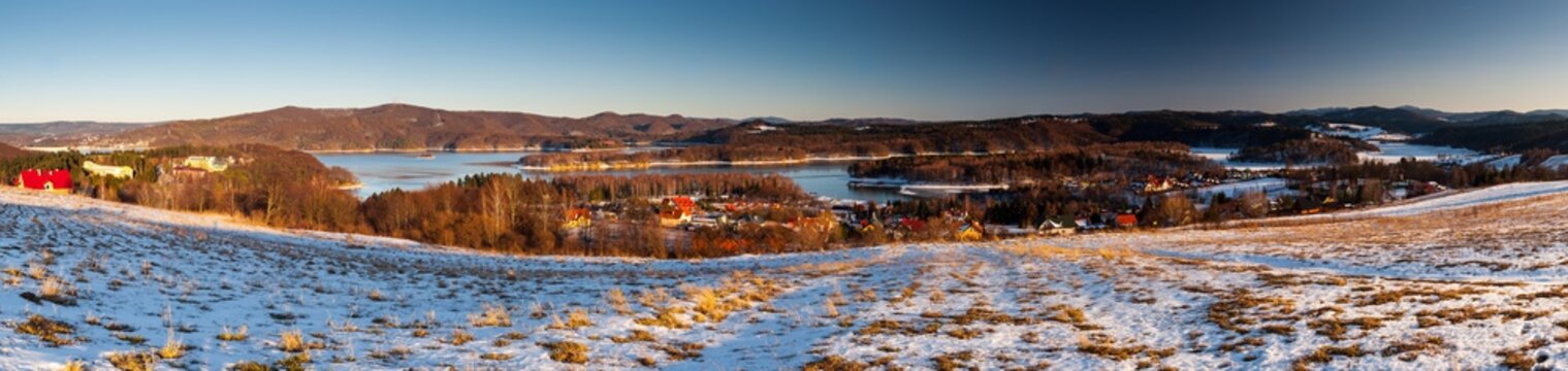 Solińskie Lake seen from the viewpoint in Polańczyk. Polanczyk, Solina, Bieszczady Mountains.