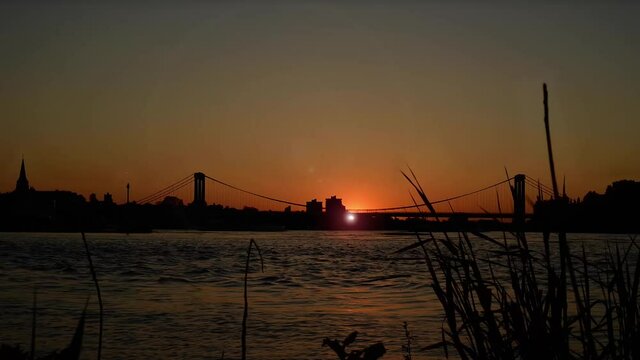 Sonnenuntergang in K&ouml;ln Rodenkirchen am Rhein