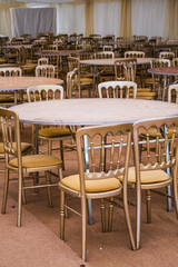 restaurant in the city