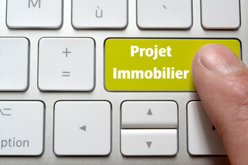 Touche de clavier d'ordinateur projet immobilier