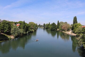 La rivière Marne et ses rives à Champigny sur Marne, ville de Champigny sur Marne, département...