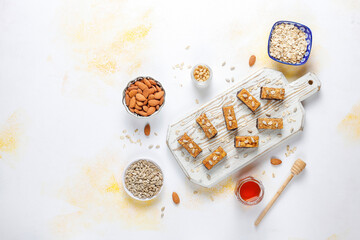 Mini granola bars with almond and sunflower seeds.