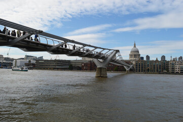 Fototapeta na wymiar Millennium Bridge from the Thames side