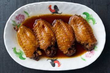 chinese soy sauce braised chicken wing