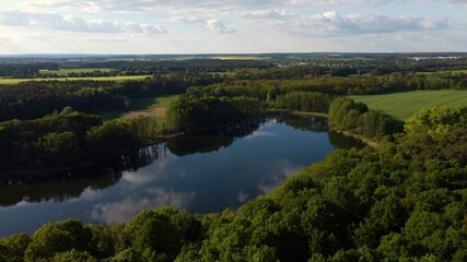 Fototapeta na wymiar Jezioro lubich. Lubuskie