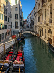 Fototapeta na wymiar canal country Venice