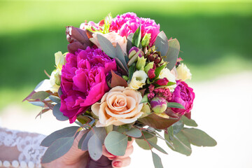 bouquet with pink roses