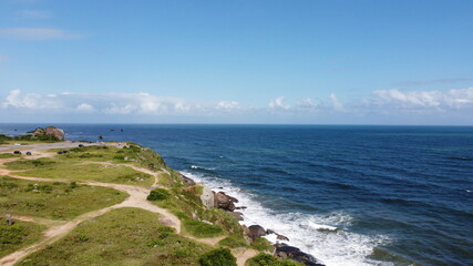 vista aérea de moro na beira do mar