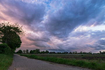 Fototapeta na wymiar Clouds after a small thunderstorm.