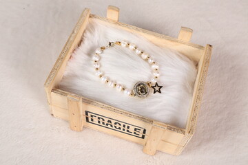 pulsera blanca