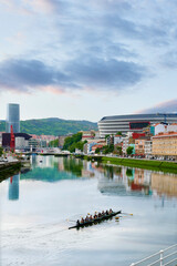 Naklejka premium Drifter of the Nervion River in the Olabeaga neighborhood