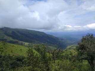 Naklejka premium clouds over the mountains
