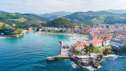 Fototapeta premium aerial view of lekeitio fishing town, Basque country 